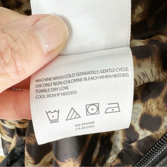 Laundry by Shelli Segal Black Quilted Coat Jacket w/Hood Flattering Fit Small - Picture 11 of 13